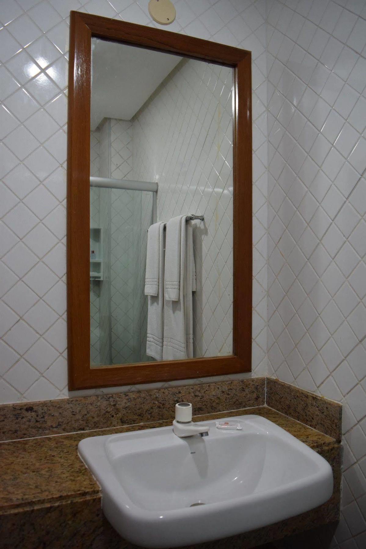 Hotel Pousada Encanto De Itapoan Salvador Extérieur photo