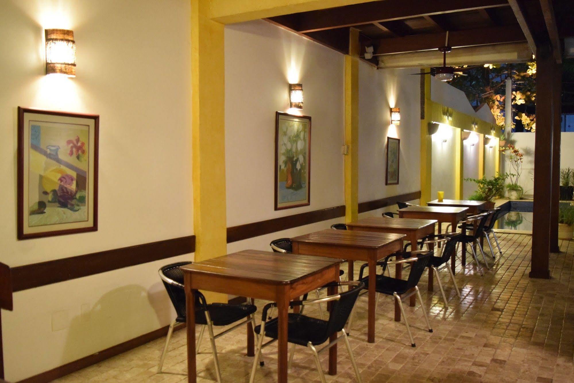 Hotel Pousada Encanto De Itapoan Salvador Extérieur photo